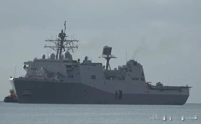 🇺🇸美国海军“劳德代尔堡”号登陆舰抵达波多黎各11月8日，圣安东尼奥级
