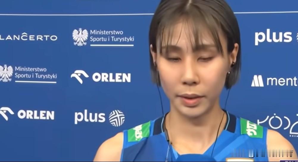 日本女排核心主力训练意外受伤，恐将缺席月底的女排世锦赛！日本女排的核心接应和田由