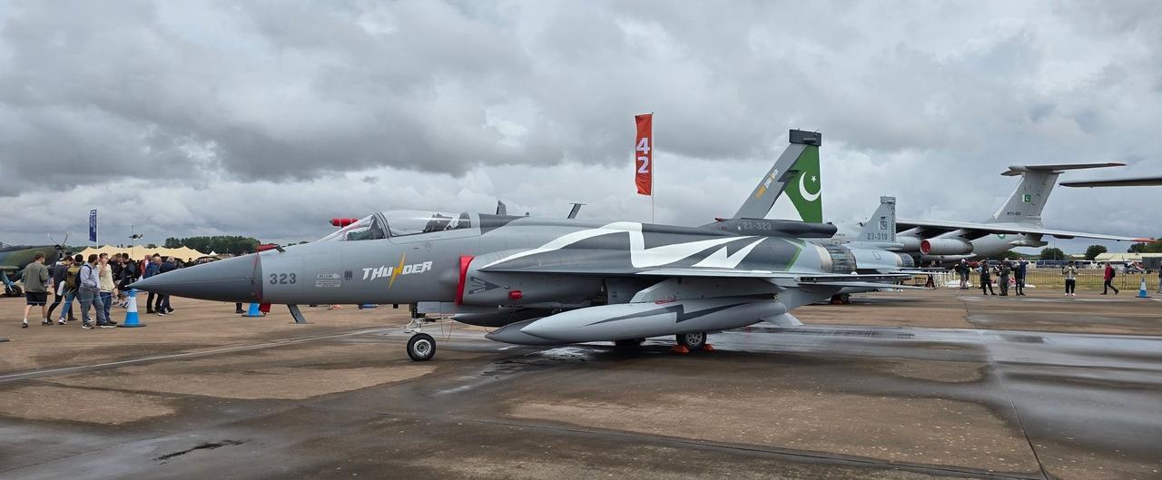 英国RIAT2025航展上，来自巴基斯坦空军的JF-17BlockIII型战斗