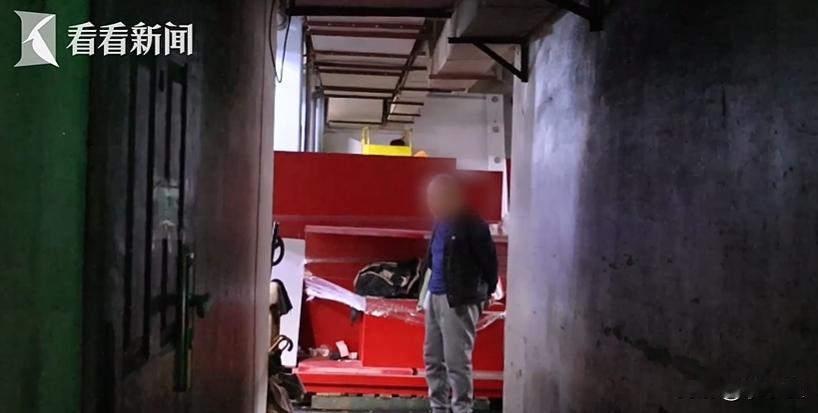78岁独居老人弃家栖身超市，3年生活因“女儿”改变凌晨四点多，上海杨浦区大润