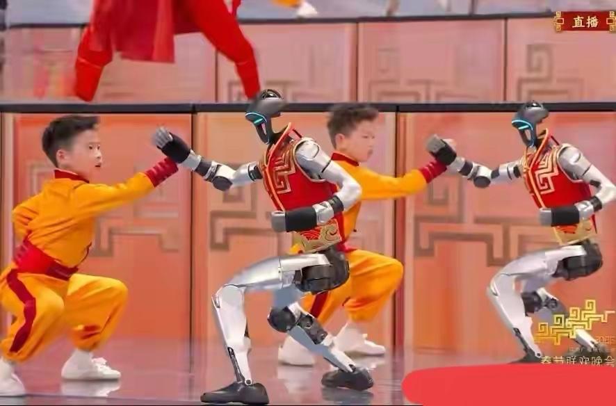 我爸刷到春晚机器人只卖85000，催我赶紧买一台，结果一查真相，直接把我爸整破防