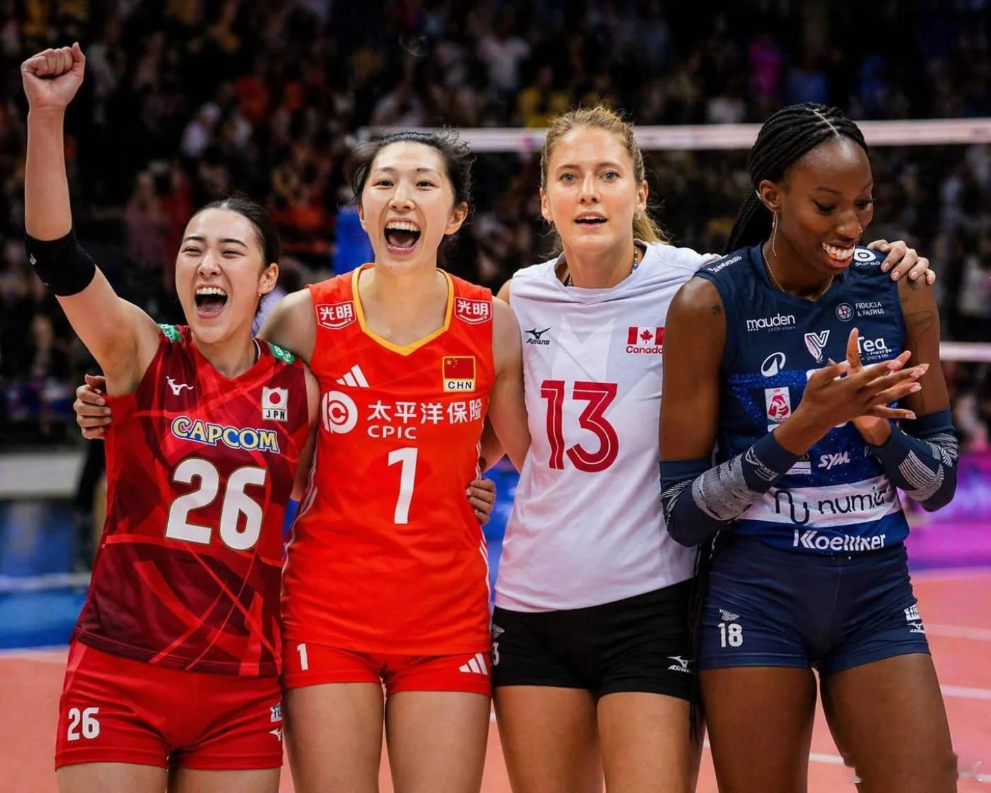 国际排坛动态吴梦洁外媒又开始传吴梦洁新赛季加盟米兰女排的事儿，还P了个图吴梦洁、