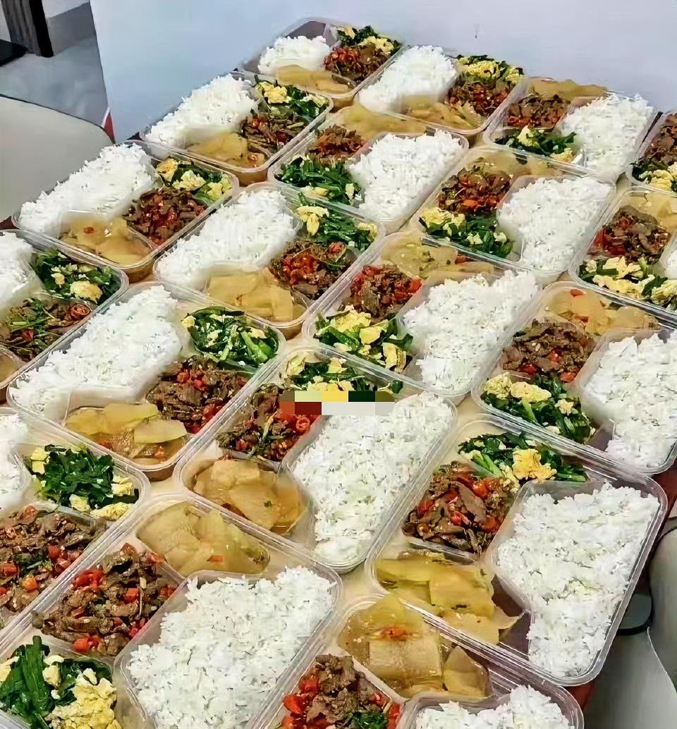 这种盒饭定价多少合理​？