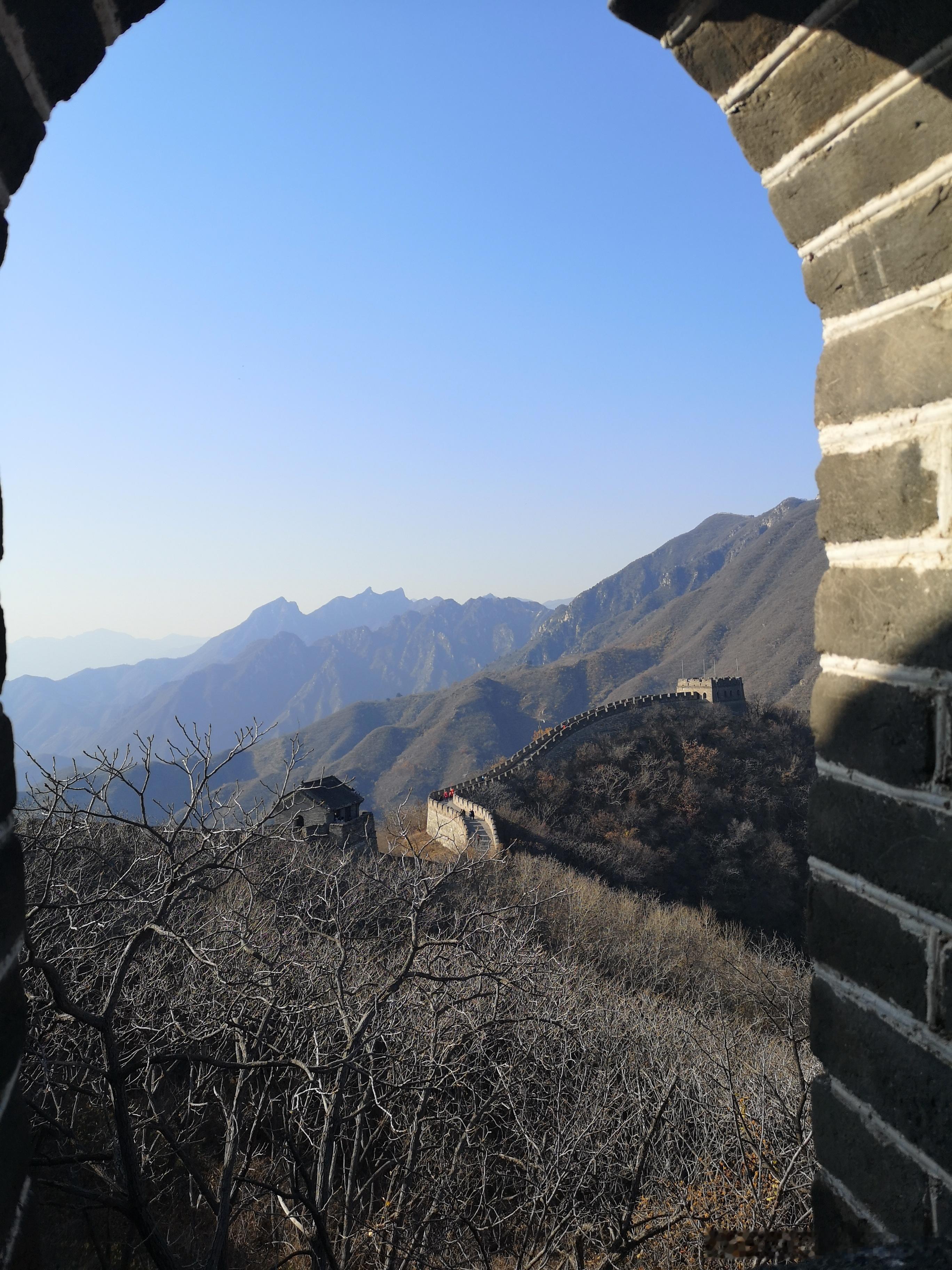 生活手记慕田峪日出｜把浪漫揉进长城的晨光里凌晨摸黑登山，只为赴一场与长城的日出之