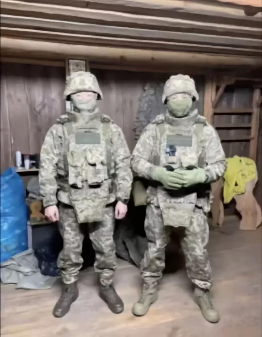 多家外媒报道:两个香港志愿军在俄乌战场阵亡。他们是为乌军打仗的，阵亡时一个30