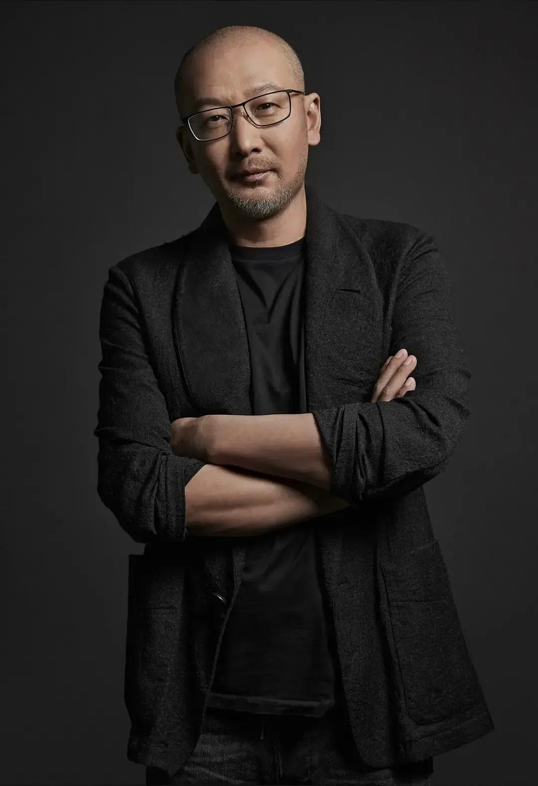 看的出来，现在电影不好做了，冯小刚、姜文、管虎这几位大导演也不行了。冯小刚的