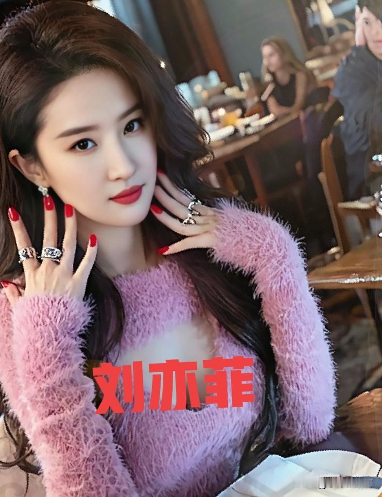 刘亦菲粉丝造型惊艳绝伦气质优雅让人眼前一亮女明星气质女明星