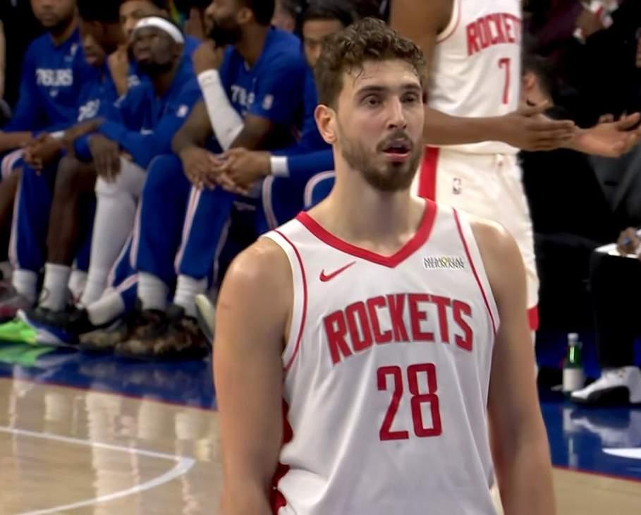 遗憾，西部双雄正式退出总冠军争夺。一，火箭。本赛季大张旗鼓引入杜兰特，目标直指