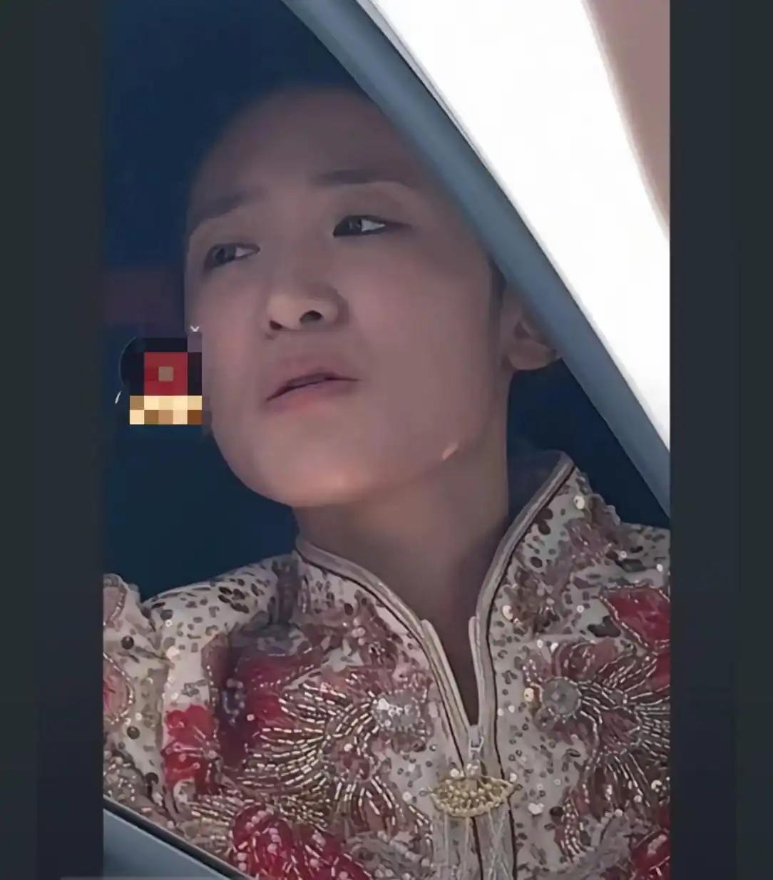 花30万以上彩礼娶老婆，女人一分钱陪嫁没有的，对于男方风险太大。因为这样女方很可