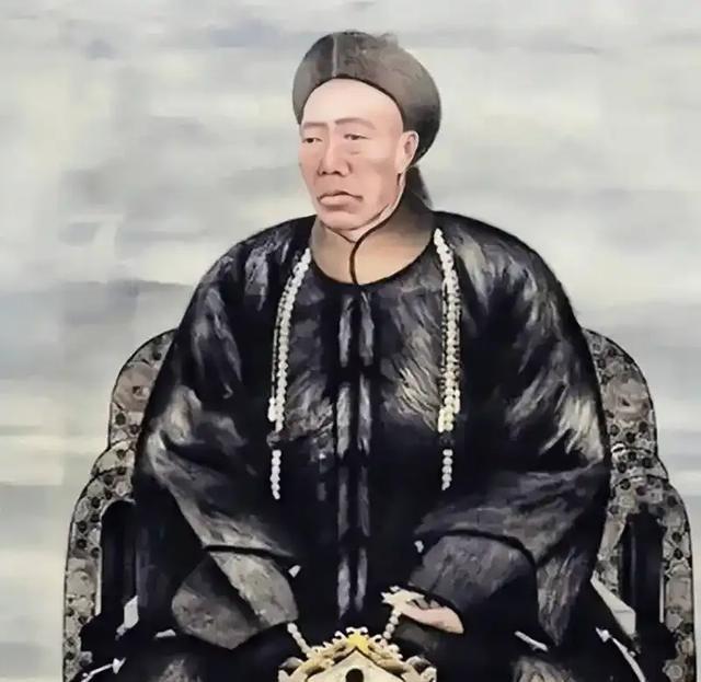 1908年慈禧太后去世，李莲英请求回老家养老。隆裕太后心想：“你做了多少恶事，我