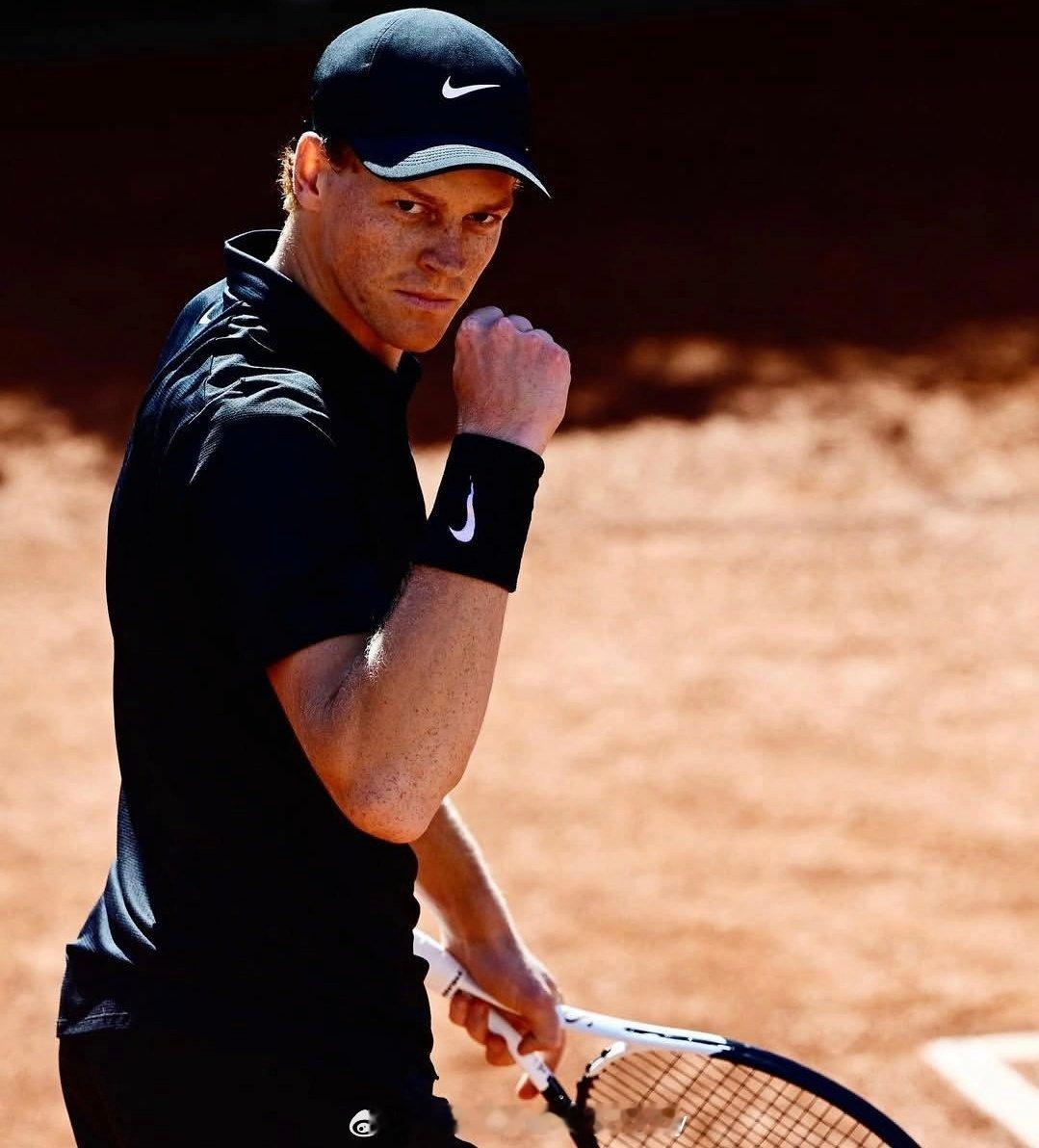 辛纳取得大师赛3️⃣0️⃣连胜🔥ATP1000罗马大师赛第三轮，世界第一辛纳