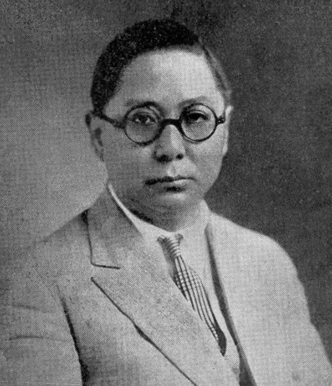 1950年，孙科流落法国生活困窘，写信给台北的蒋介石求援，蒋介石看后冷笑：孙中山