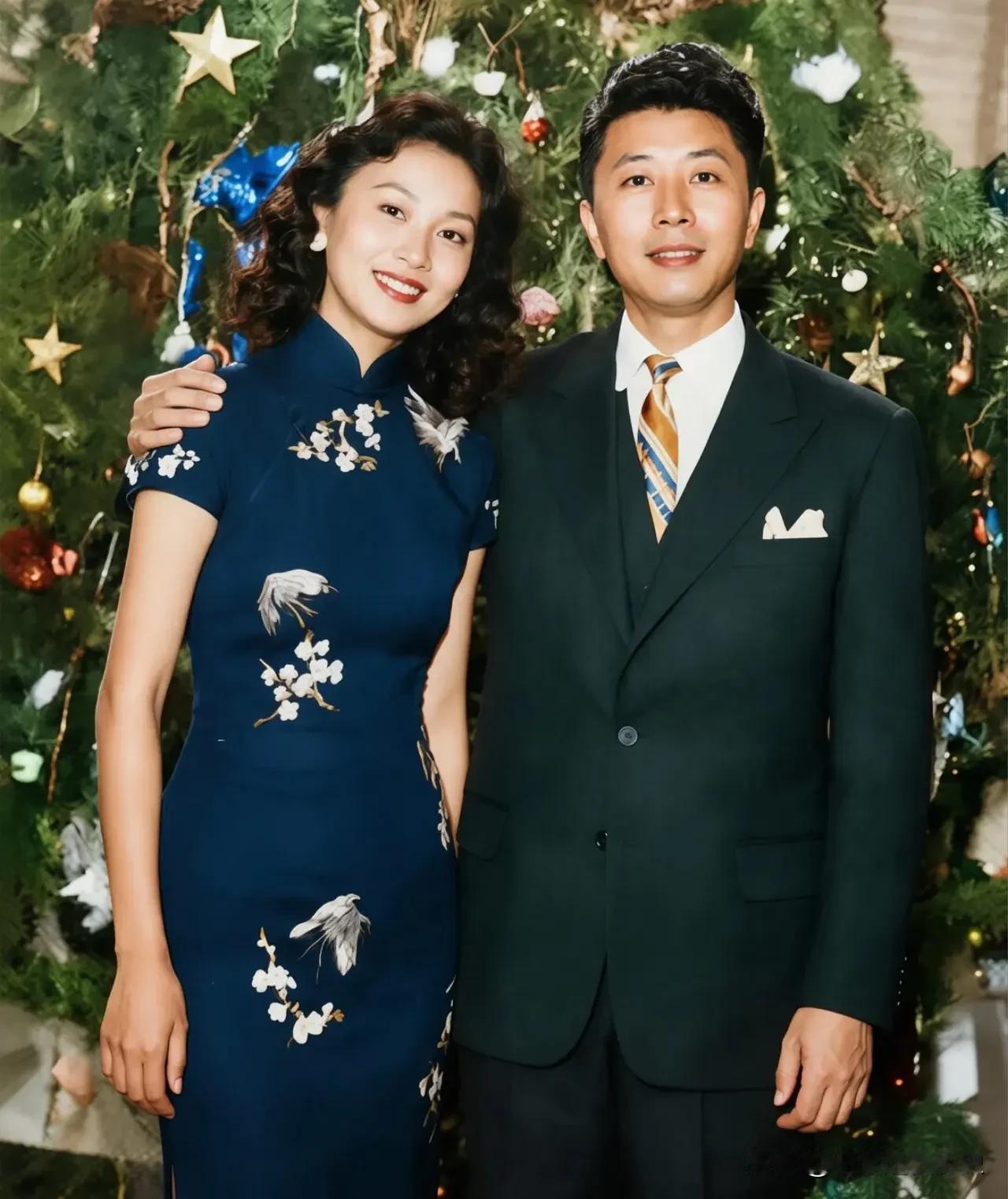 1987年，定格了银幕佳人夏梦与丈夫林葆诚的一张珍贵合影。岁月更迭，容颜老去，可
