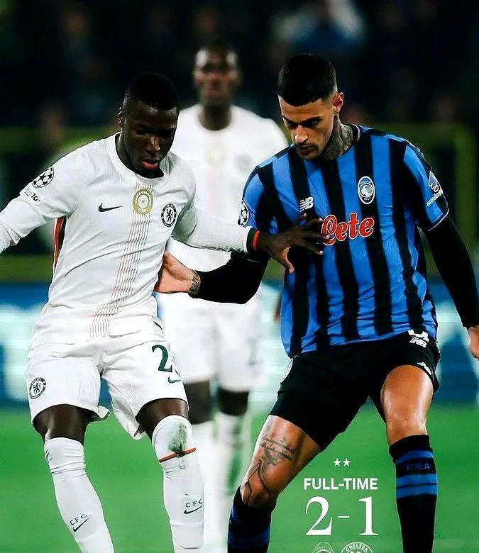 4.67亿英镑铺成的防线，每丢一球价值7800万。你看着切尔西的中场像凌晨四点