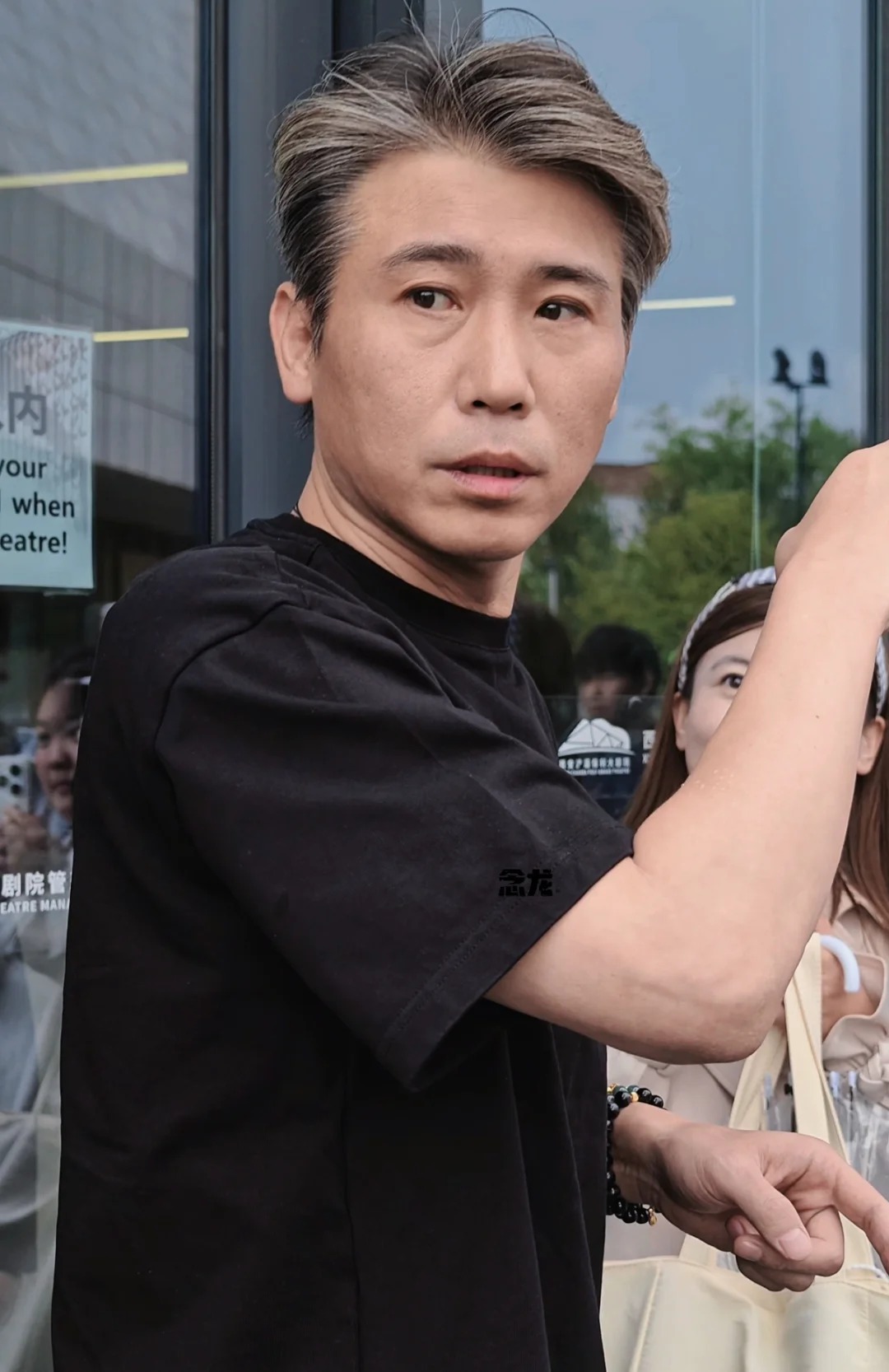 李乃文为什么一直算不上大红大紫？原因很简单，不是因为他拿不到好资源，也不是因为他的演技不过硬。而是他