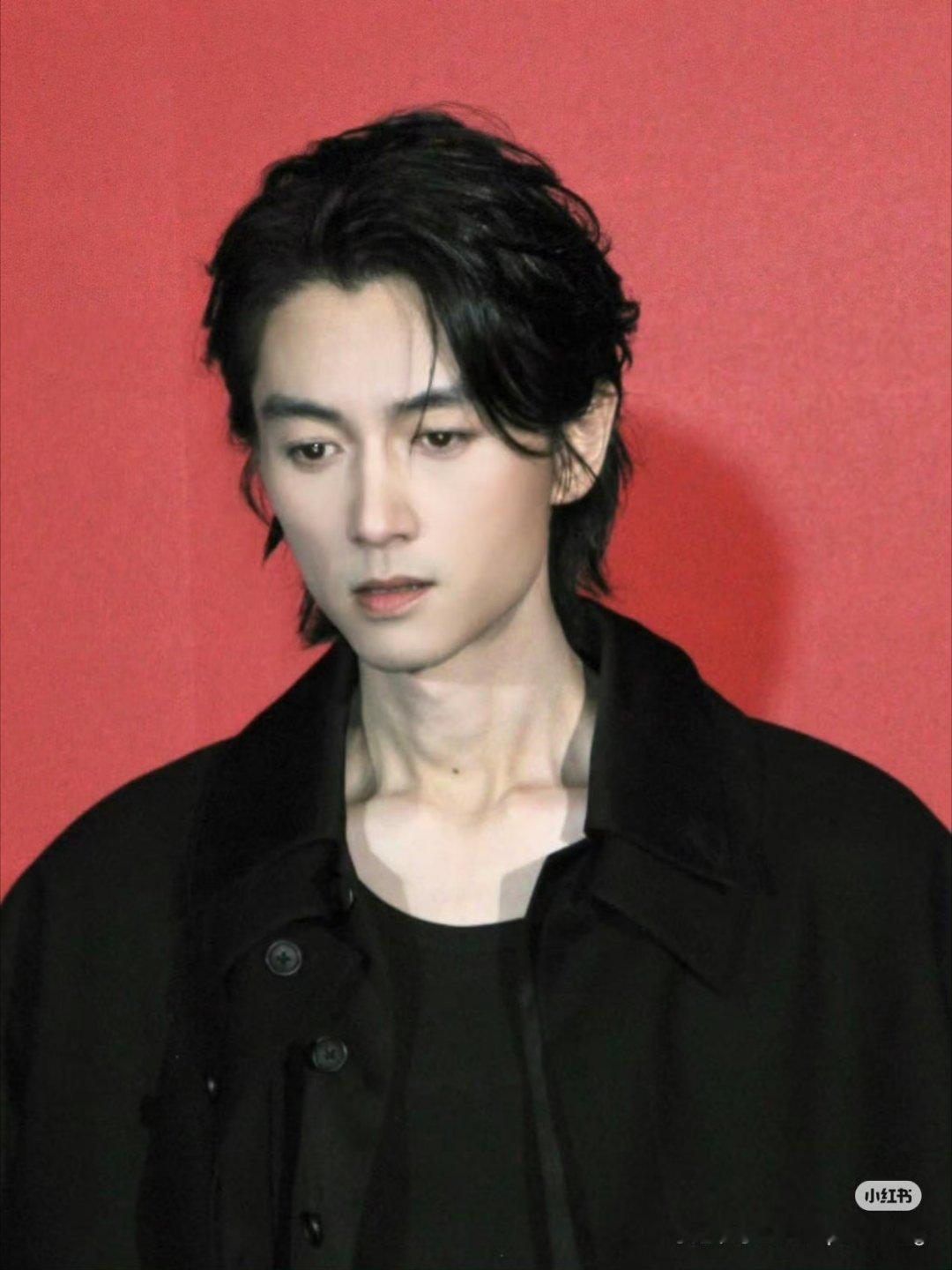 虽然瘦了，但是好像可以解锁更多角色