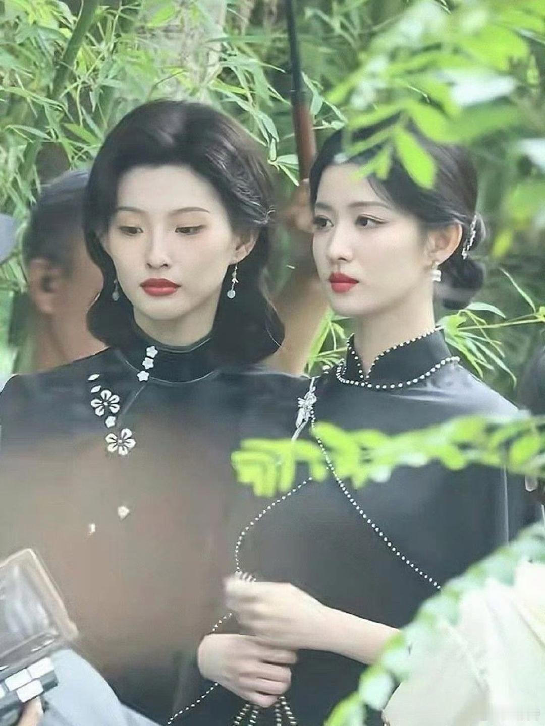 得亏是女主够美，女配才不用让妆啊