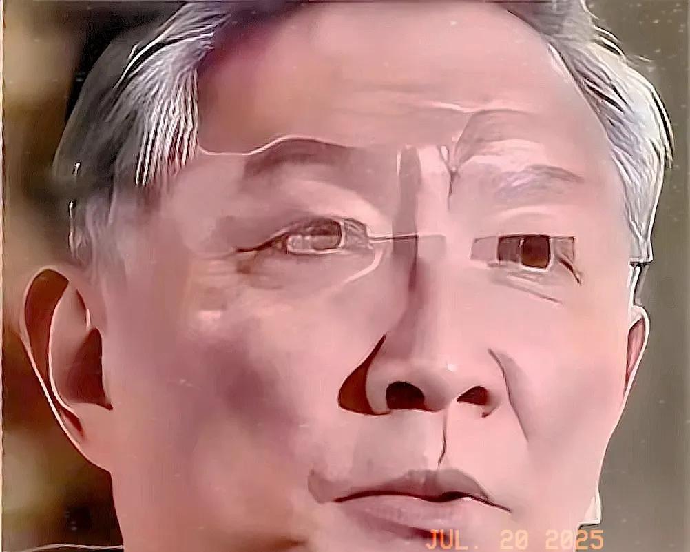早上起来朋友圈炸锅了，都建议体育局把这个人开除中国篮球。看了这么多年篮球，输赢