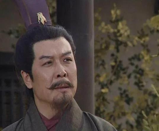 今日话题：刘备对待兄弟和下属有多仁义？？？网友甲：张飞丢了徐州，刘备没有怪他