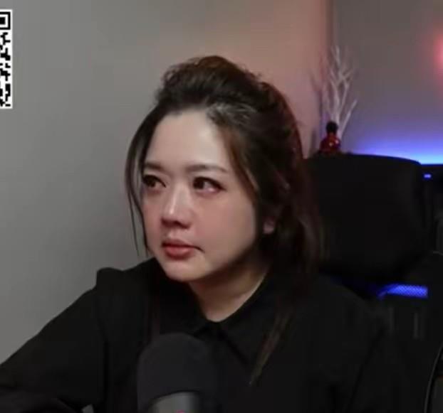 台湾知名电视台主持人翟翾1日离职，她在自己的直播中坦言，“我并不是觉得自己的自媒