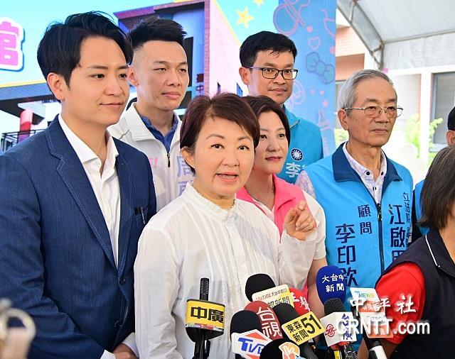 台中市长卢秀燕及国民党主席郑丽文，被外界视为国民党的“两个太阳”，卢秀燕15日受