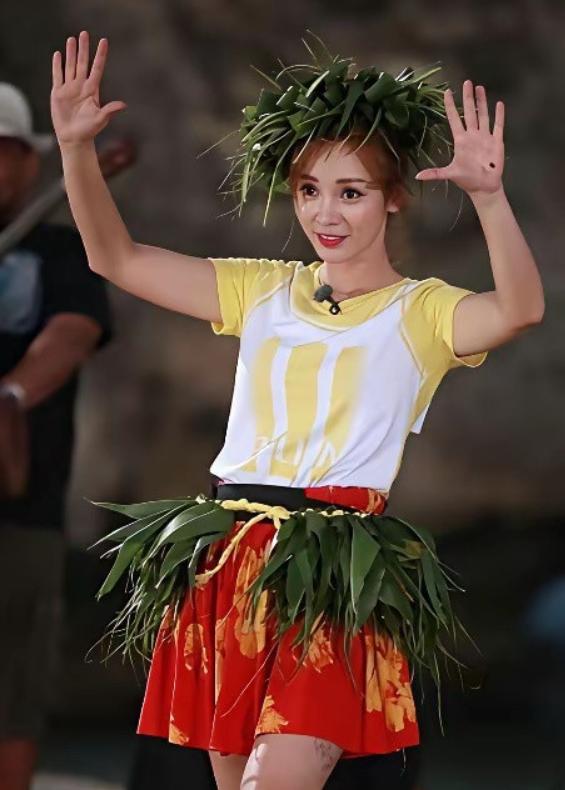 当年柳岩为了收视，真的豁的出去啊柳岩不可为不努力，可这些年为啥很少见到她在影视