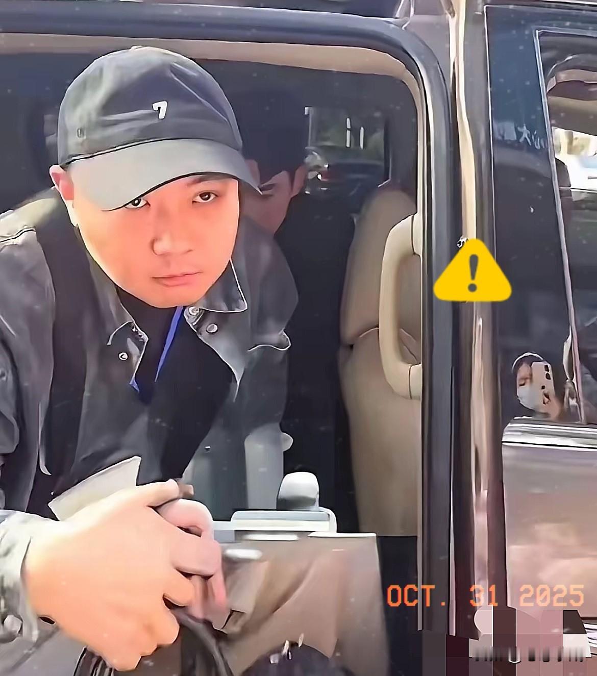 真相揭露的速度,真的比人消失的慢太多了!就说杜强这事儿,明眼人都知道他肯定还