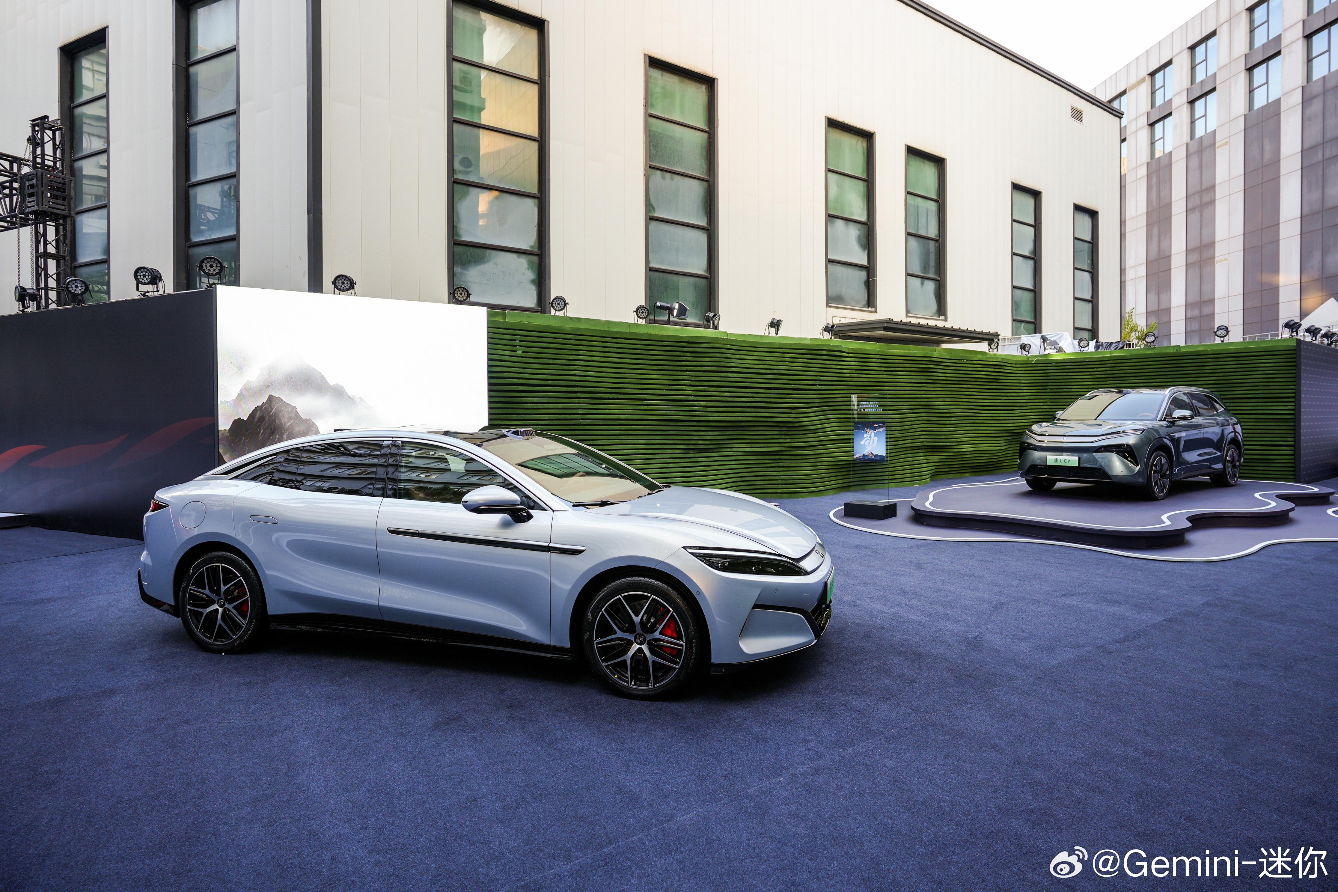 从汉L到海豹08，比亚迪在技术上收放自如去年的汉L，单电机500kW，双电机后5