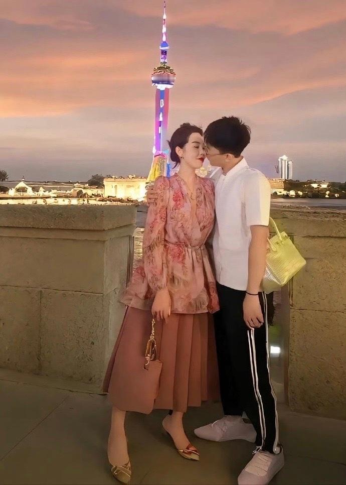 沪上阿姨？​​​