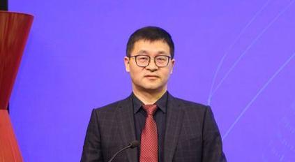 浙大教授郁发新翻车了！郁发新这事不简单。一个大学教授，名下公司年薪近百万元