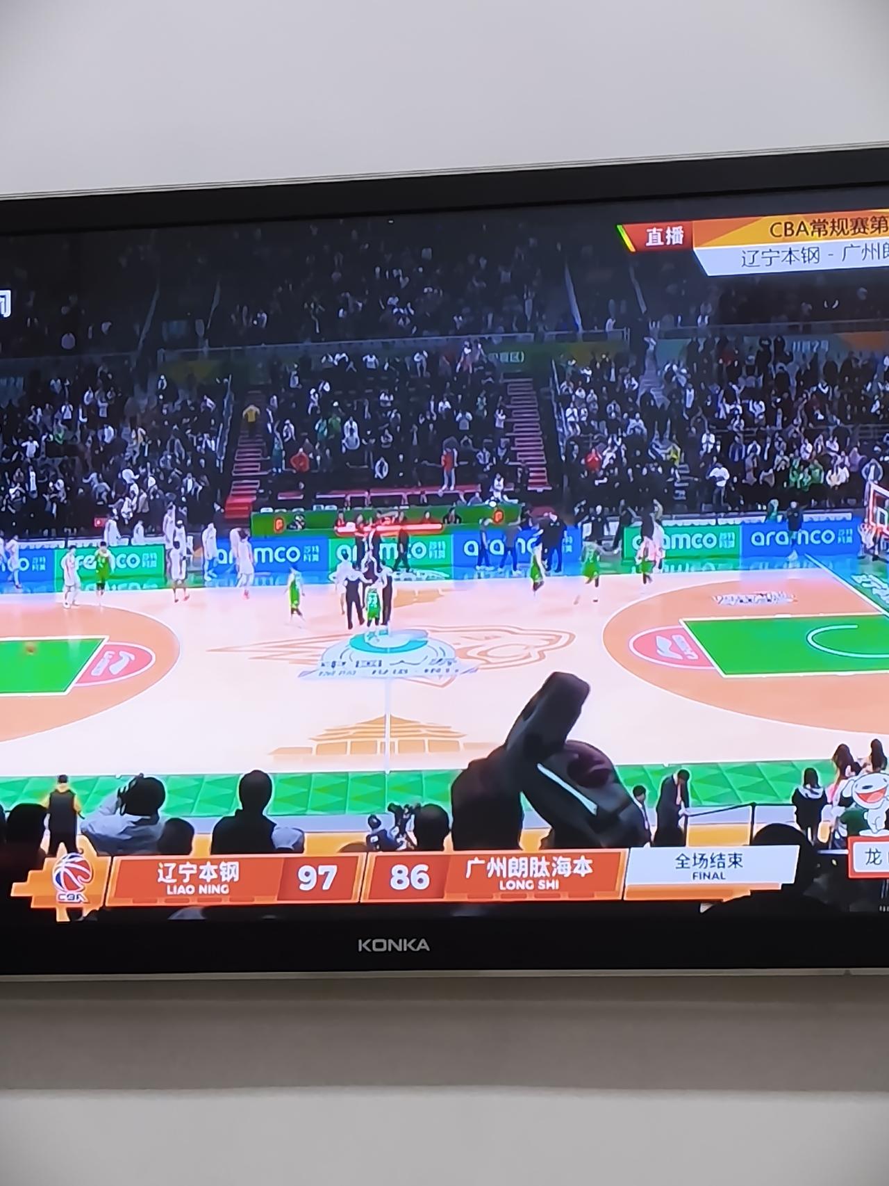 依然是多点开花，依然是三分如雨，依然是自信满满，辽宁本钢队根本