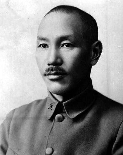 1949年，蒋经国大骂张治中：他真是太天真，以后必将死无葬身之地“文白兄，这一