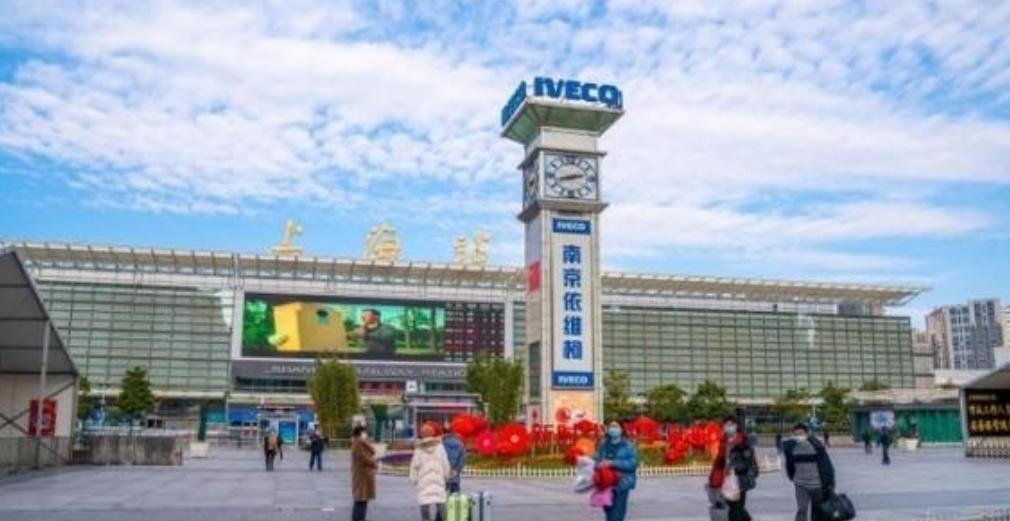 1958年，江苏省痛割了十个县城给上海。当时，这一举措引起了很大的争议和