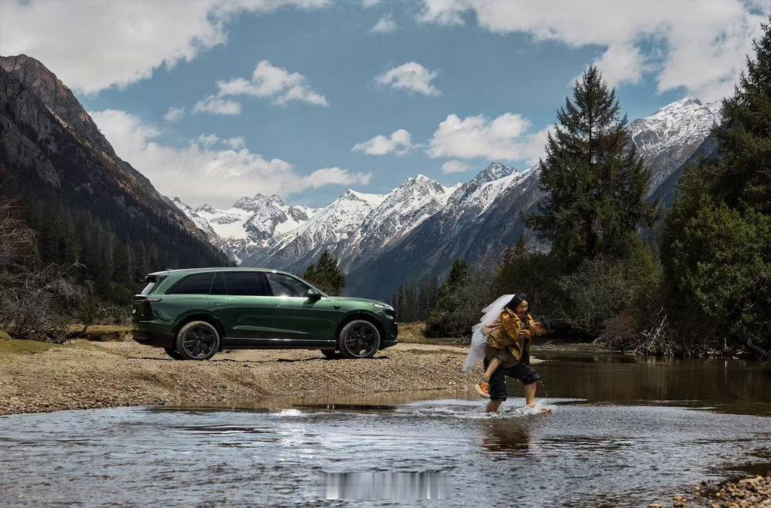 之前去试了乐道L80，真的很适合户外可以装下千万种热爱，探索千万种生活。大有新境