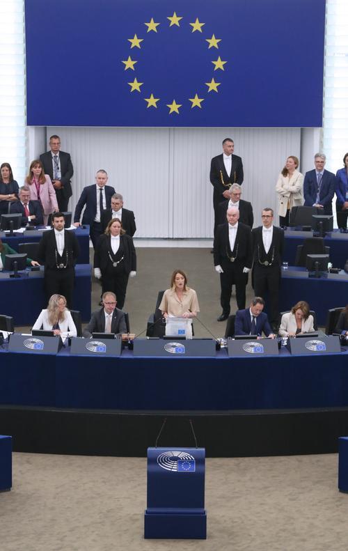 欧洲议会3秒死寂名场面火了一句话戳穿双标中国新能源躺枪引众怒欧洲议会现