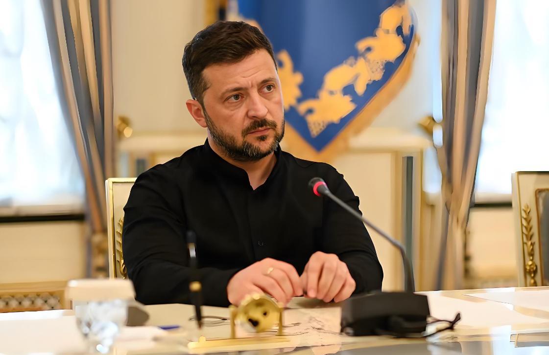 全世界沉默！乌克兰放弃第三核武库，如今换来的只有侵略与背叛？2月16日，