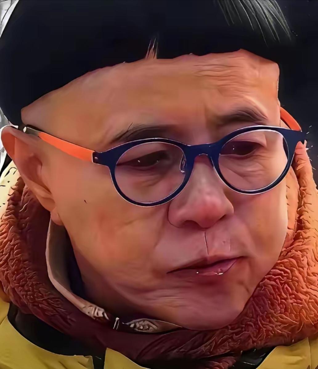 这是强迫症刘纯燕每20天就会打飞的去外省，因为自己的这个锅盖头一直是那个师傅剪