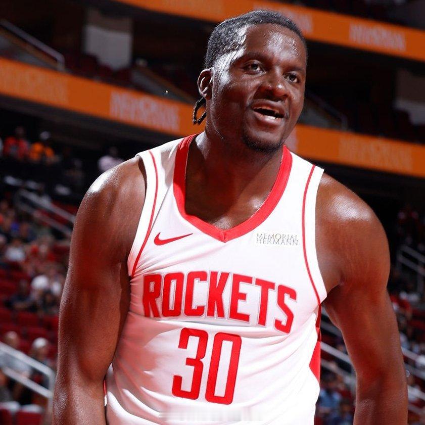 火箭记者LachardBinkley：“火箭在没有杜兰特、亚当斯和伊森的情况下