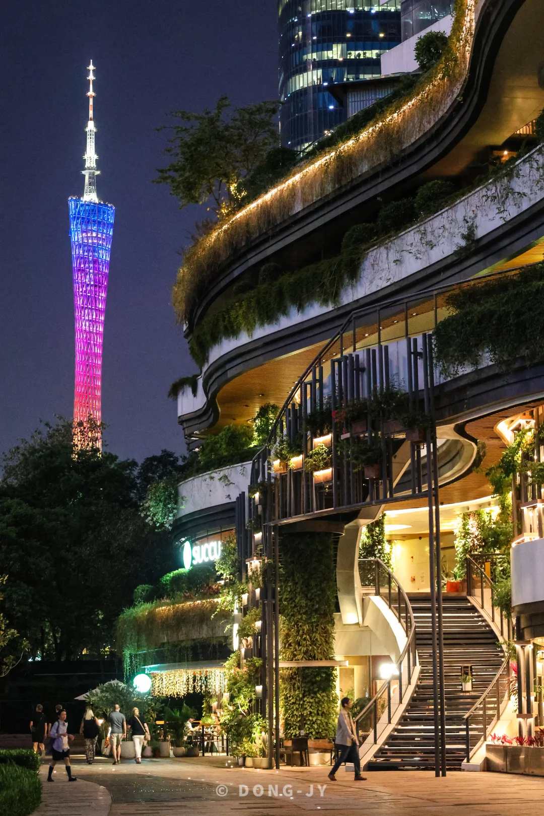 广州新晋治愈角落！被珠江新城夜景狠狠拿捏