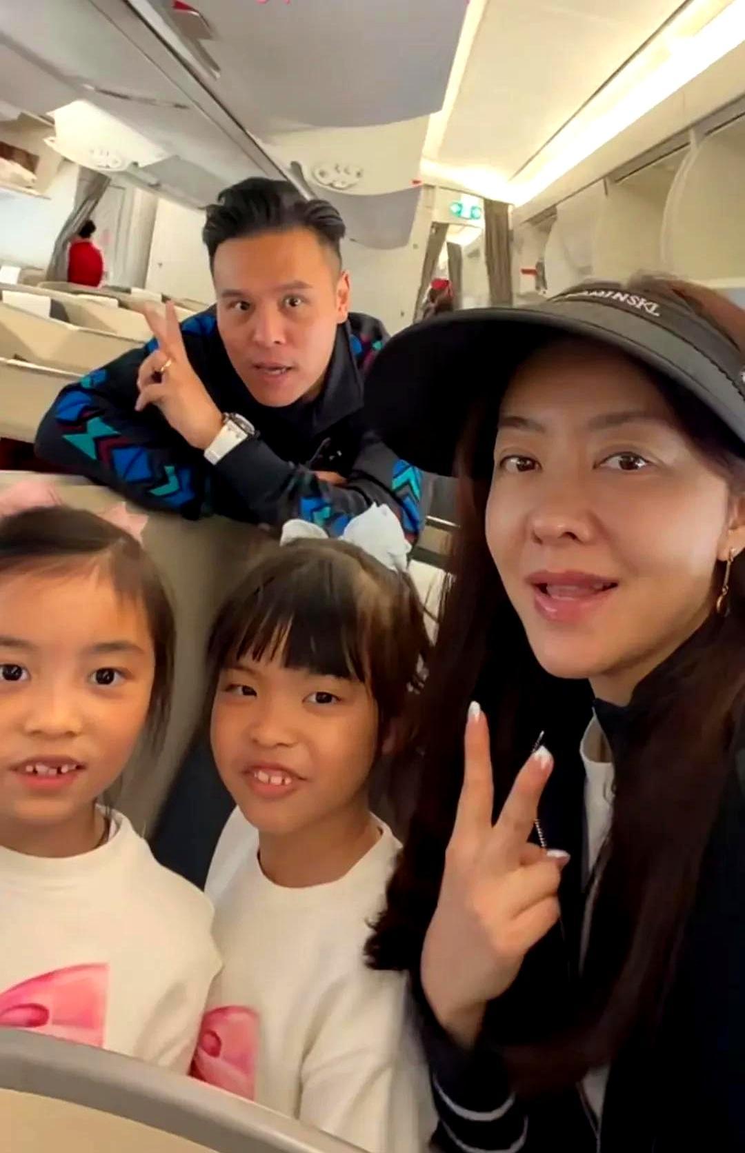 熊黛林女儿被嘲“龅牙”，豪门基因也会“偏心”？你敢信吗？同样是名模熊黛林的