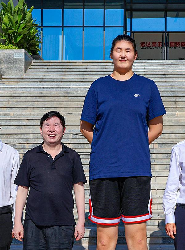 张子宇没去集训！宫鲁鸣该如何收场？18岁张子宇被两边抢！真相令人扎心