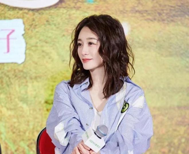 演员李小冉说：“在上舞蹈学院时，医务室的大夫几乎都记得我，对我印象特别深，以至于