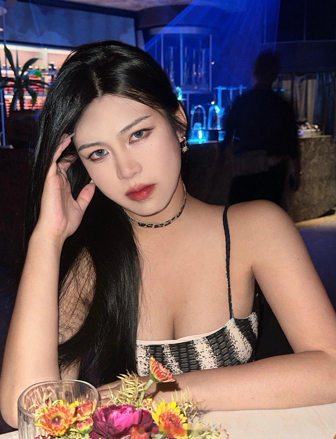让我看穿你的眼睛还有你的心​​​