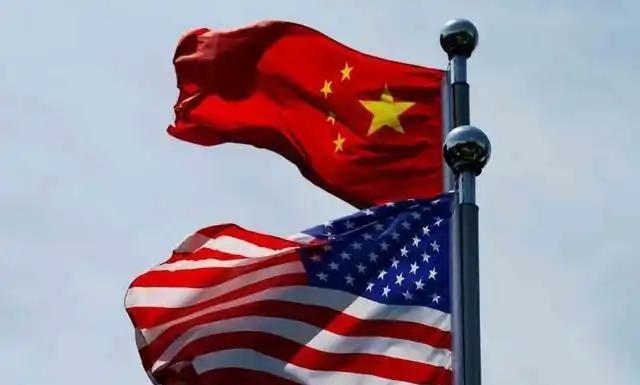 中美军事差距到底有多大？就拿一件事来说：美国F-22号称全球最强战机，出