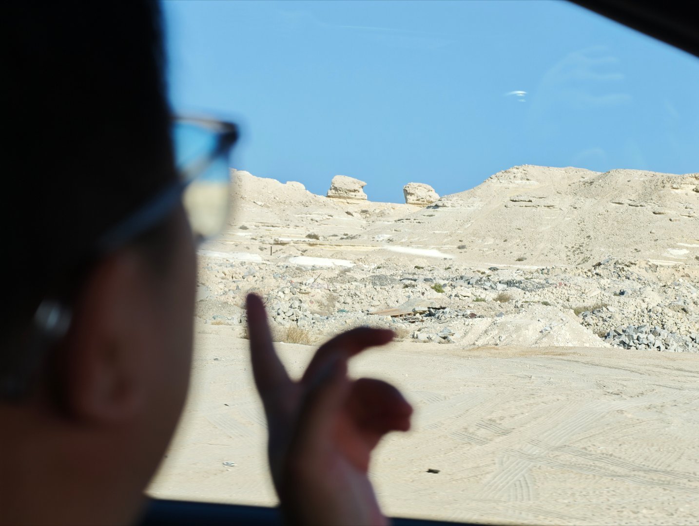 想想都后怕，半个月前还在这儿，半个月后战争就开始了