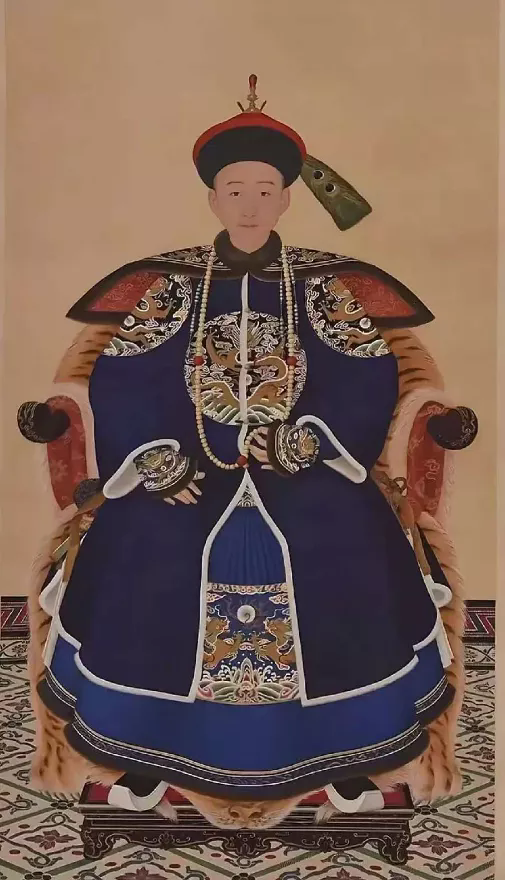 大清帝国堪称死战第一人的富察·明瑞，在遭受五万缅军包围之际，亲自率领三百满洲兵负