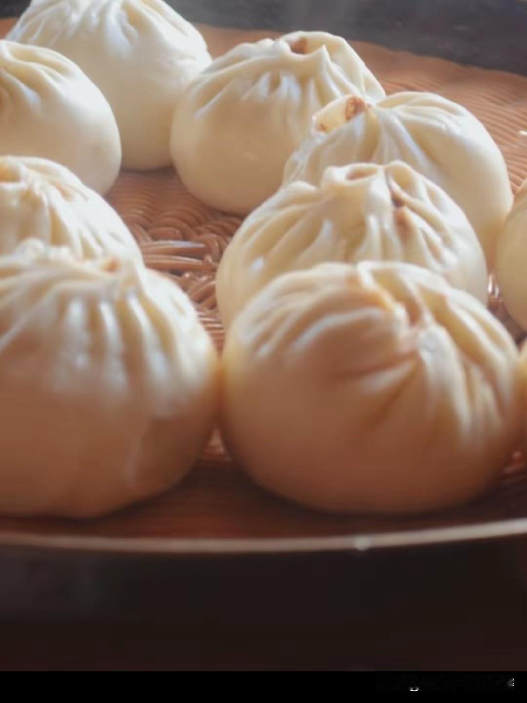 被举报封店的包子铺重开，我反而更爱去了！谁懂啊！我连吃半年的「老地方