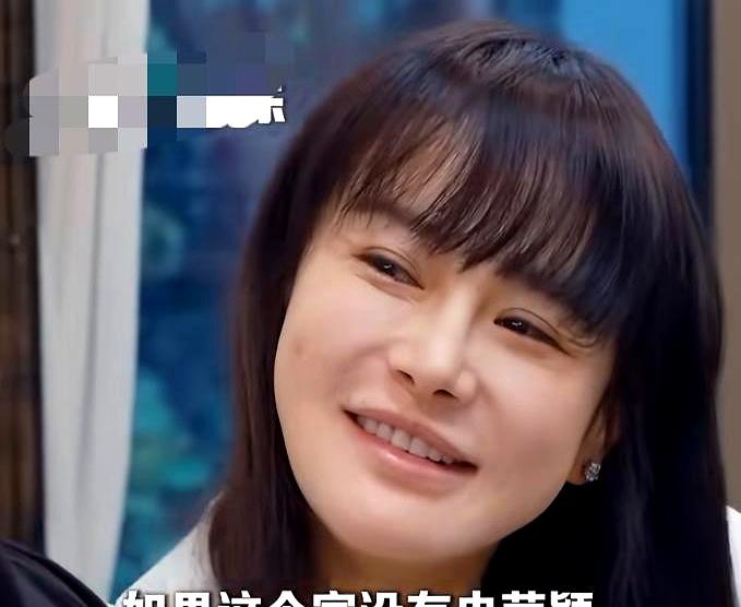 背债整整两个亿！要是换作普通人，估计早就大难临头各自飞了，但冉莹颖的回答却让所