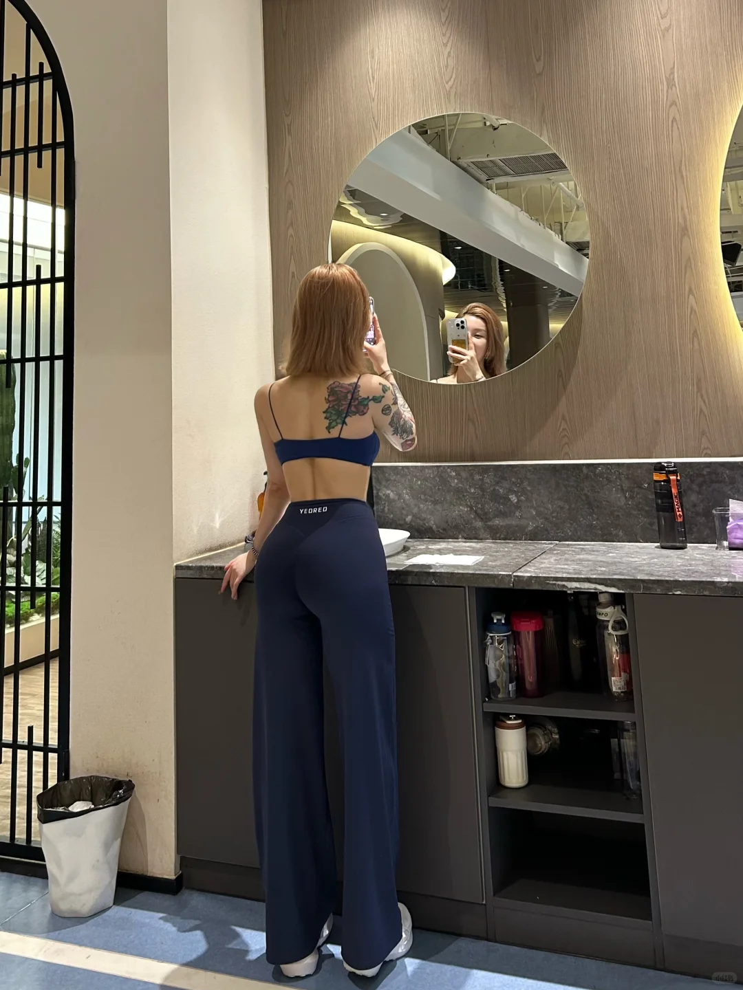 见人不如健身 运动女孩