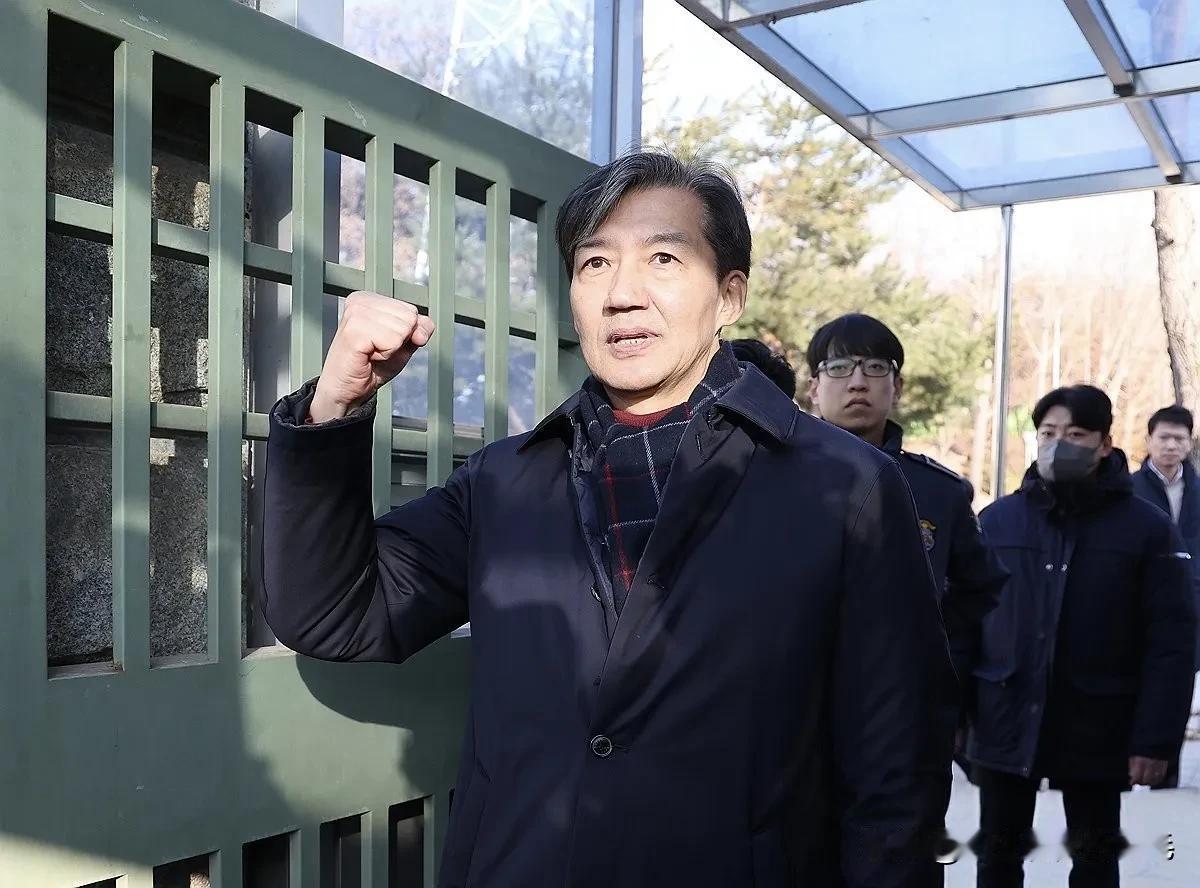 11日韩国法务部在8月15日光复节前一个月启动特别赦免审查程序，着手筛选“标准赦